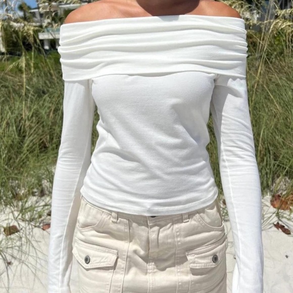 Brandy Melville Tops - Brandy Melville White Off the Shoulder Peggy Top